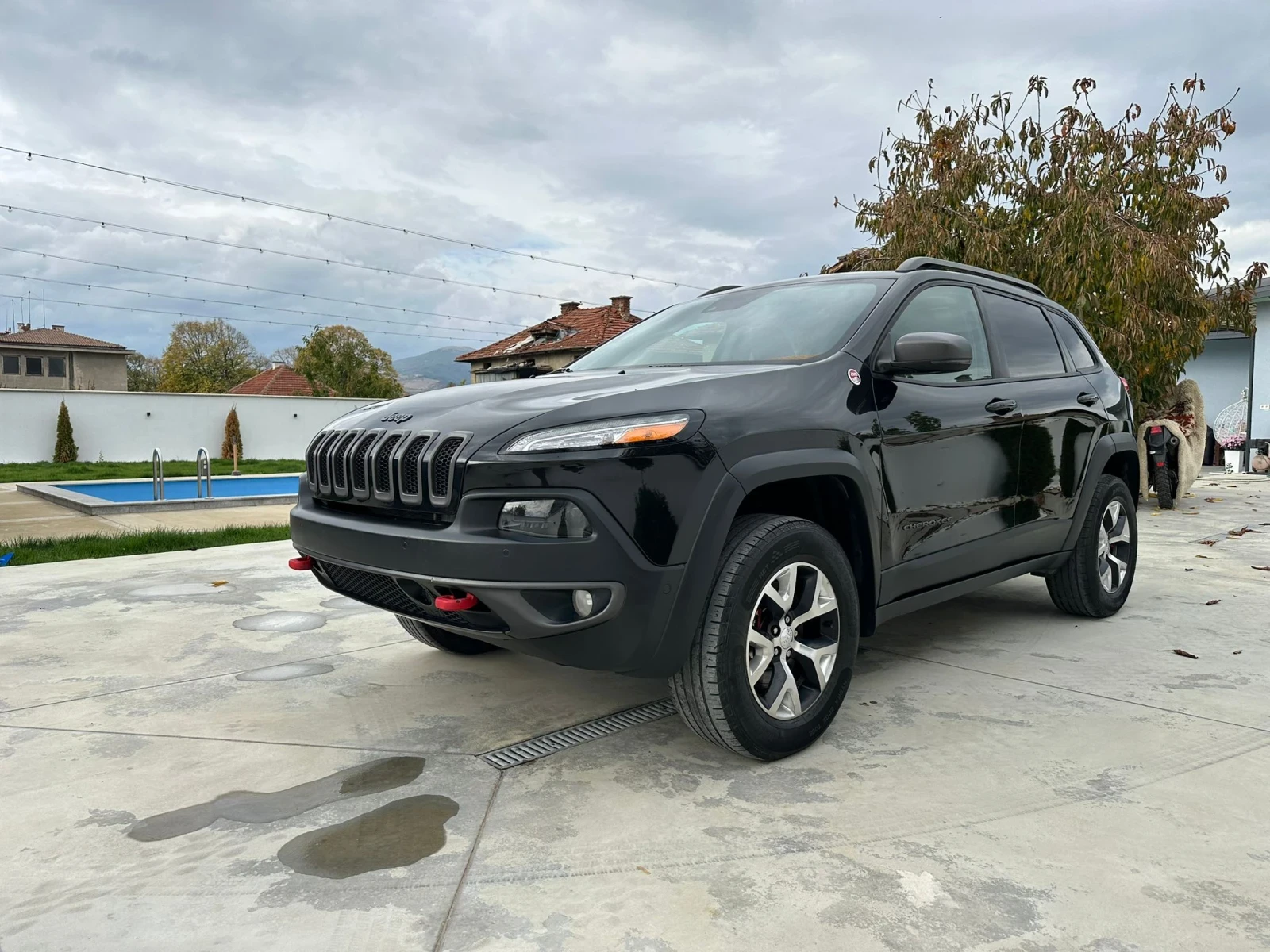 Jeep Cherokee V6 3.2 TRAILHAWK 4x4 / PANORAMA / FULL, снимка 1