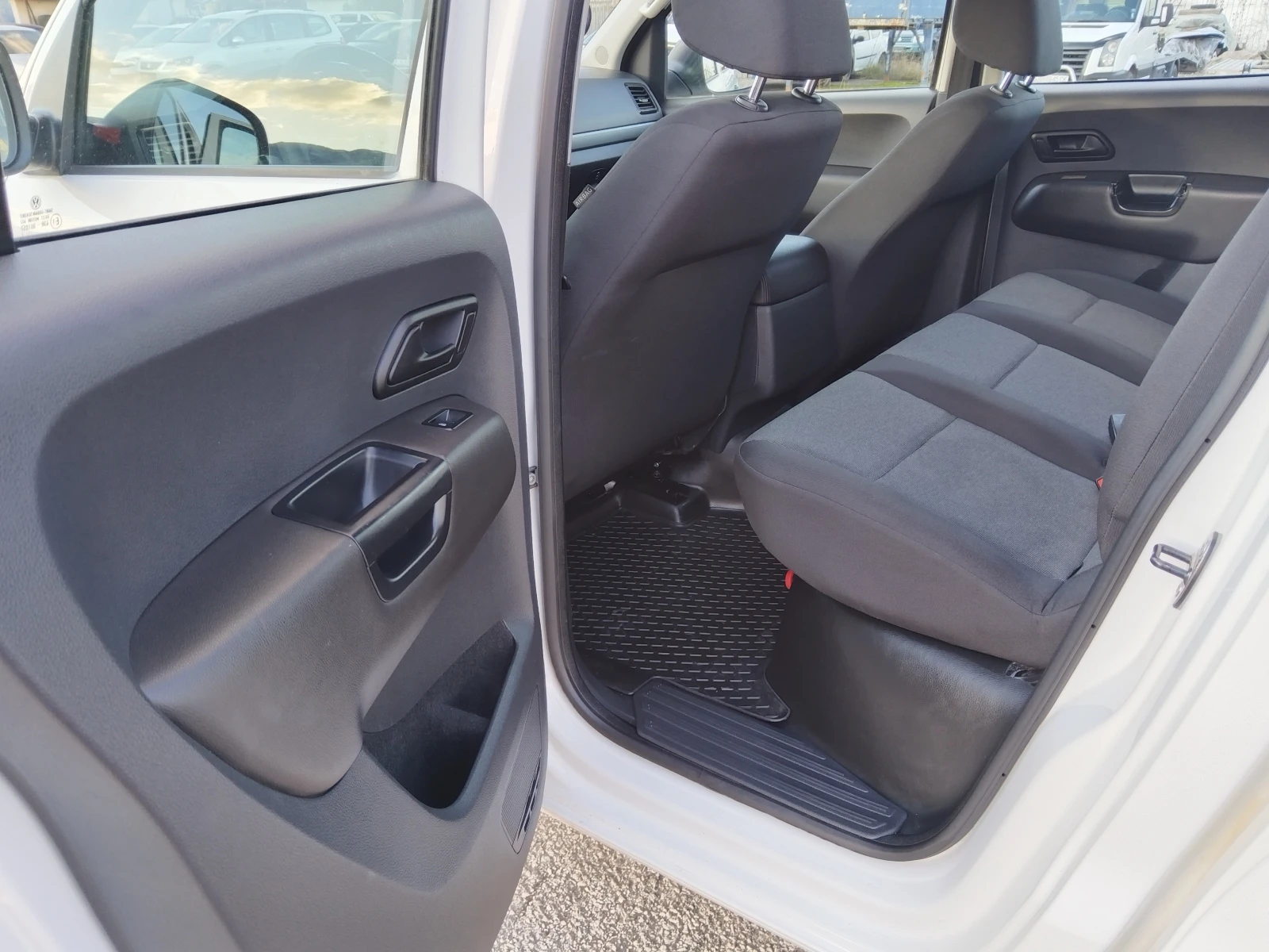 VW Amarok 3.0 TDI | Mobile.bg — изображение 16