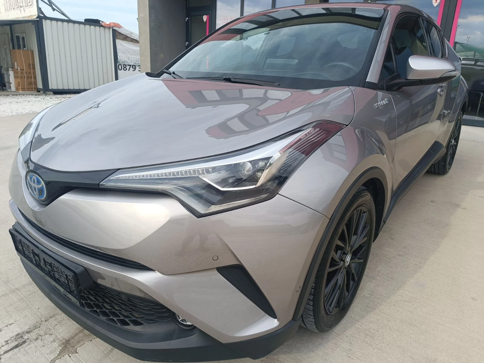 Toyota C-HR 1.8 Hybrid - изображение 2