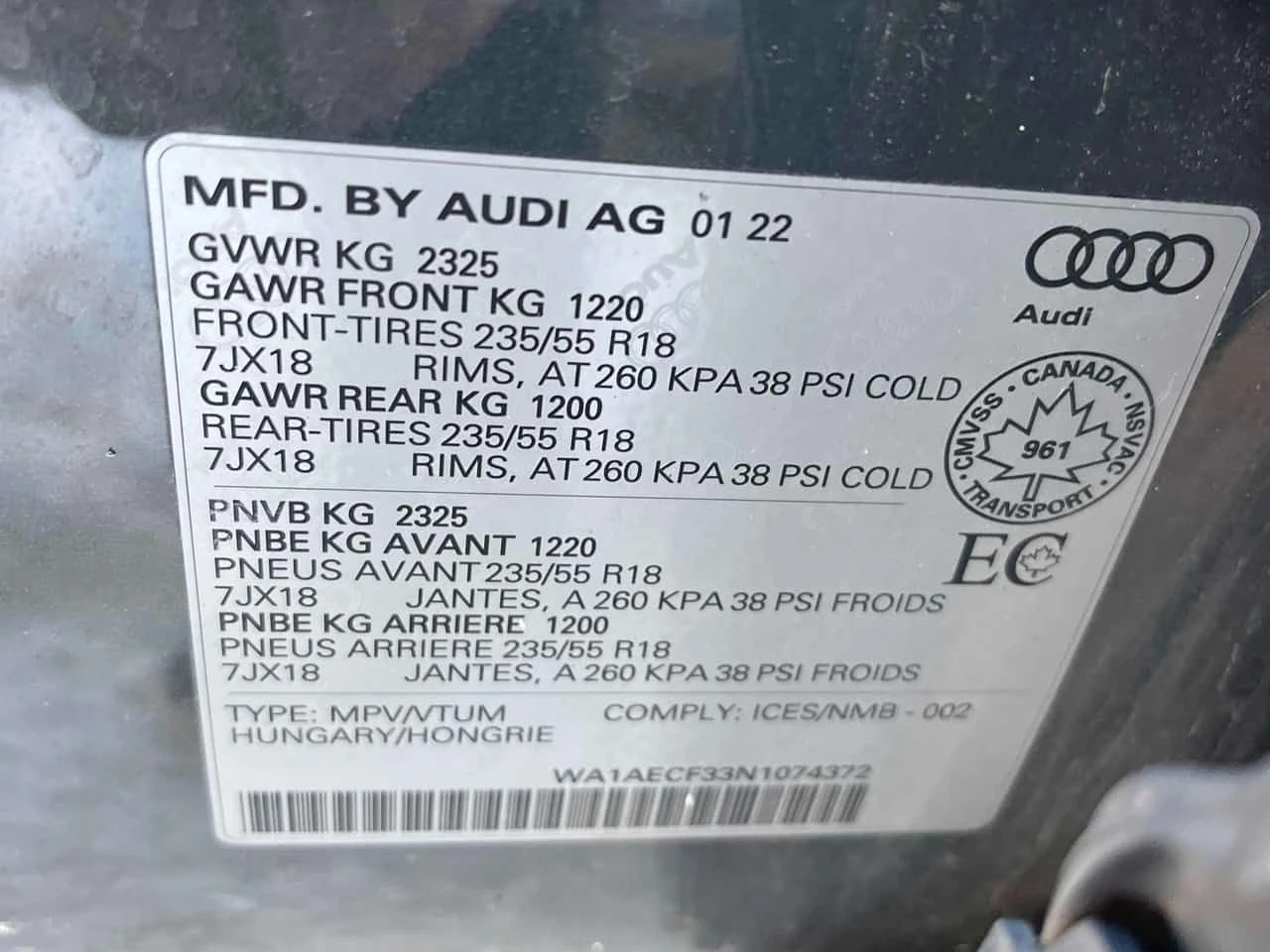 Audi Q3 45 TFSI quattro  CARFAX, снимка 11 - Автомобили и джипове - 53867366