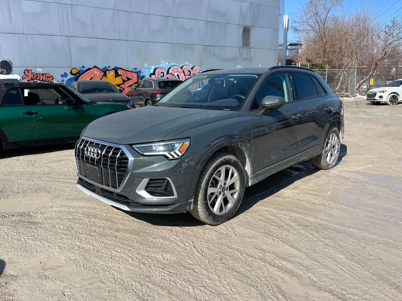 Audi Q3 45 TFSI quattro  CARFAX