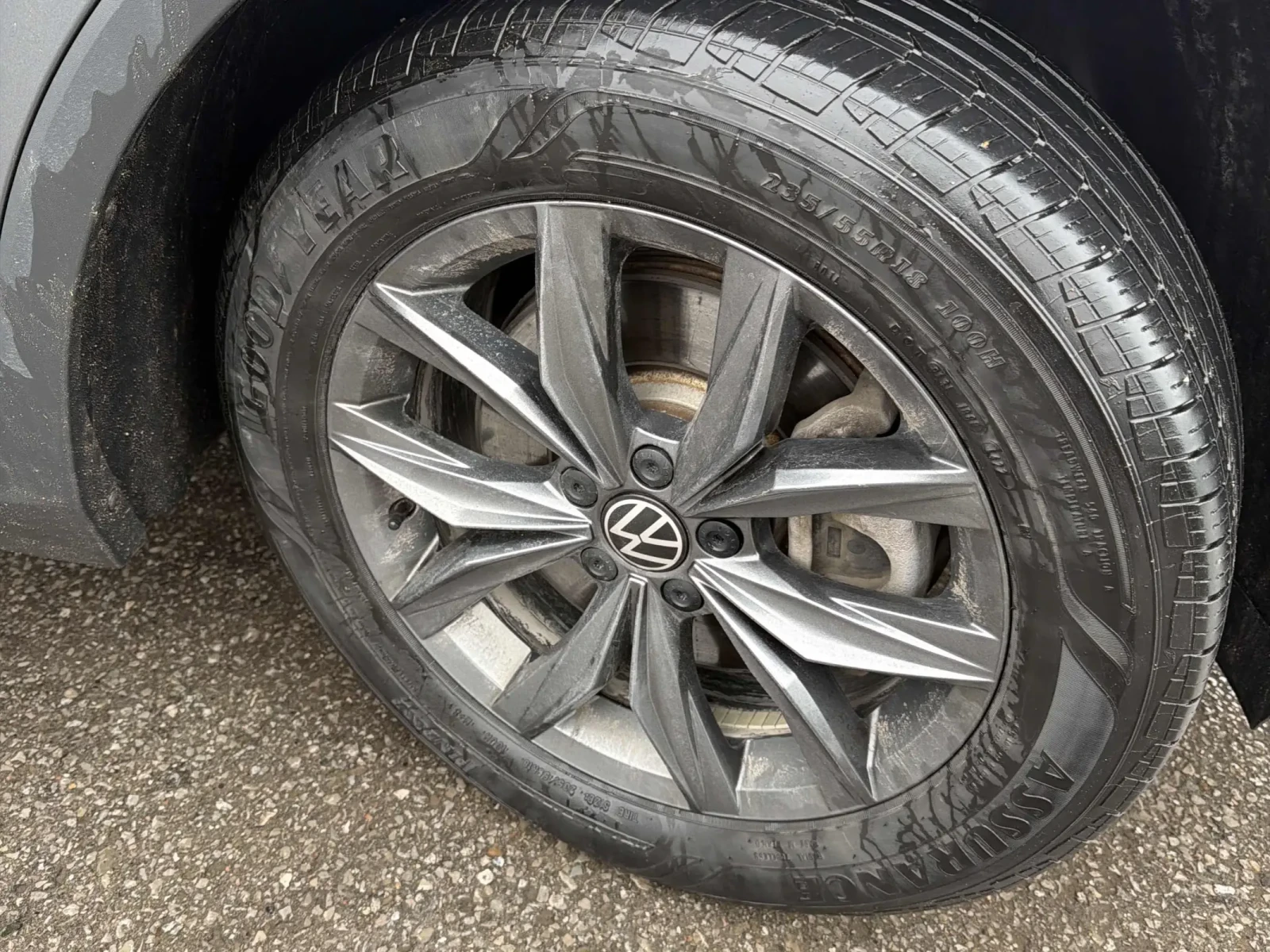 VW Tiguan Comfortline * * CARFAX * * АВТО КРЕДИТ * * , снимка 6 - Автомобили и джипове - 53940273