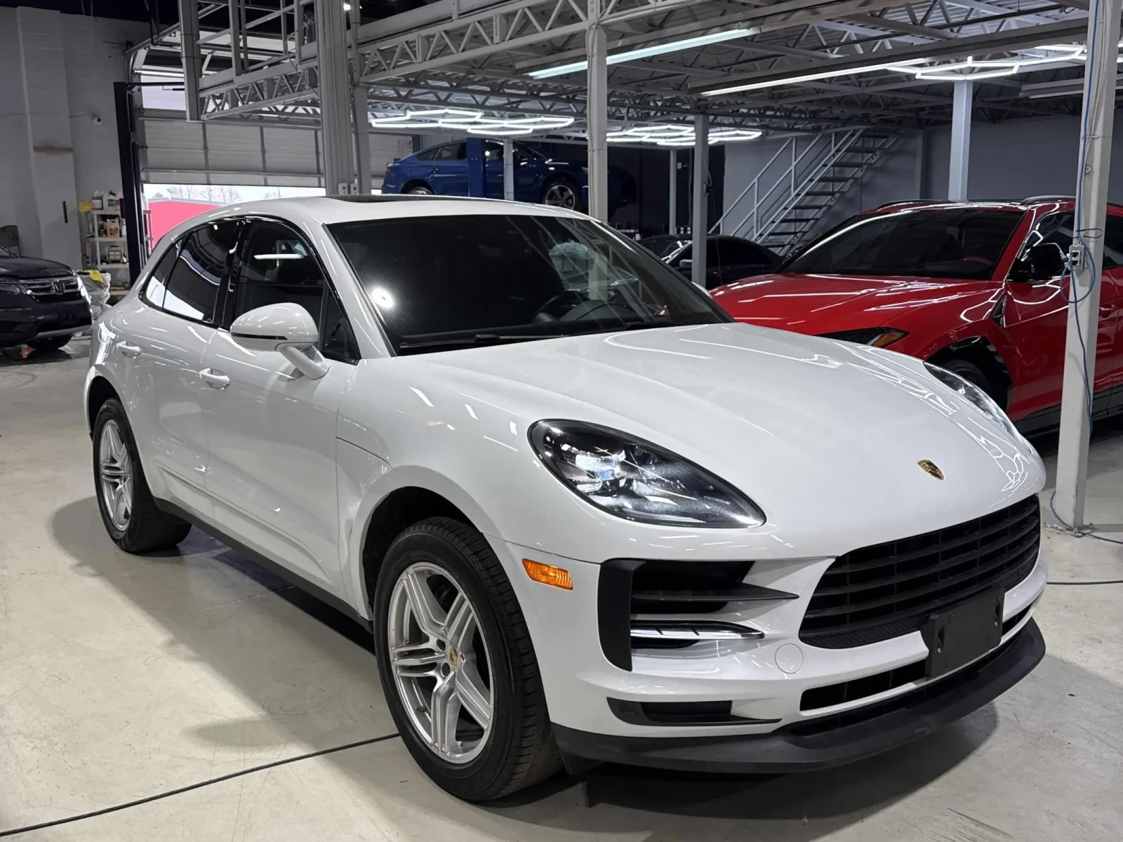 Porsche Macan S * ОБДУХВАНЕ * CARFAX * АВТО КРЕДИТ * , снимка 2 - Автомобили и джипове - 54755995
