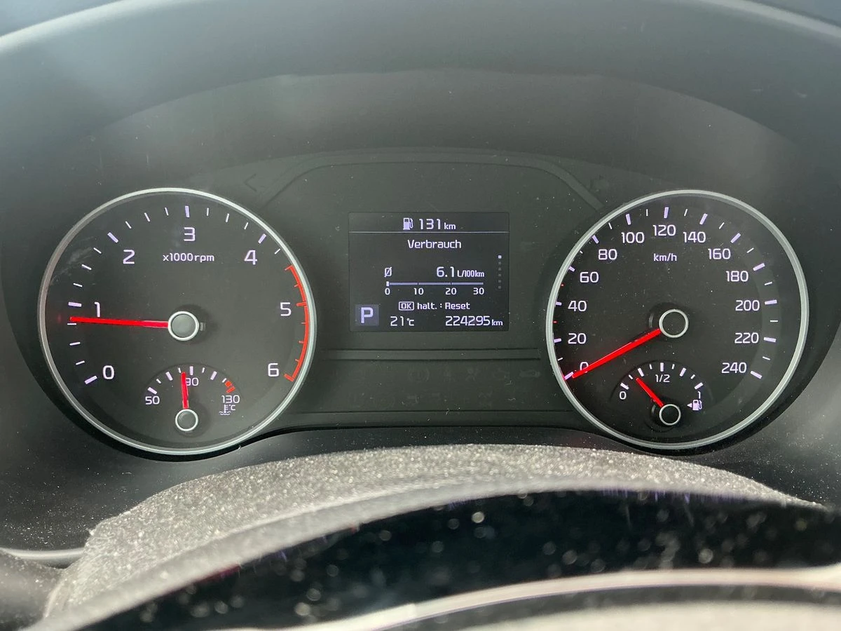 Kia Sportage 1.6 CRDI * * ENERGY* * FACE* * , снимка 7 - Автомобили и джипове - 54767748