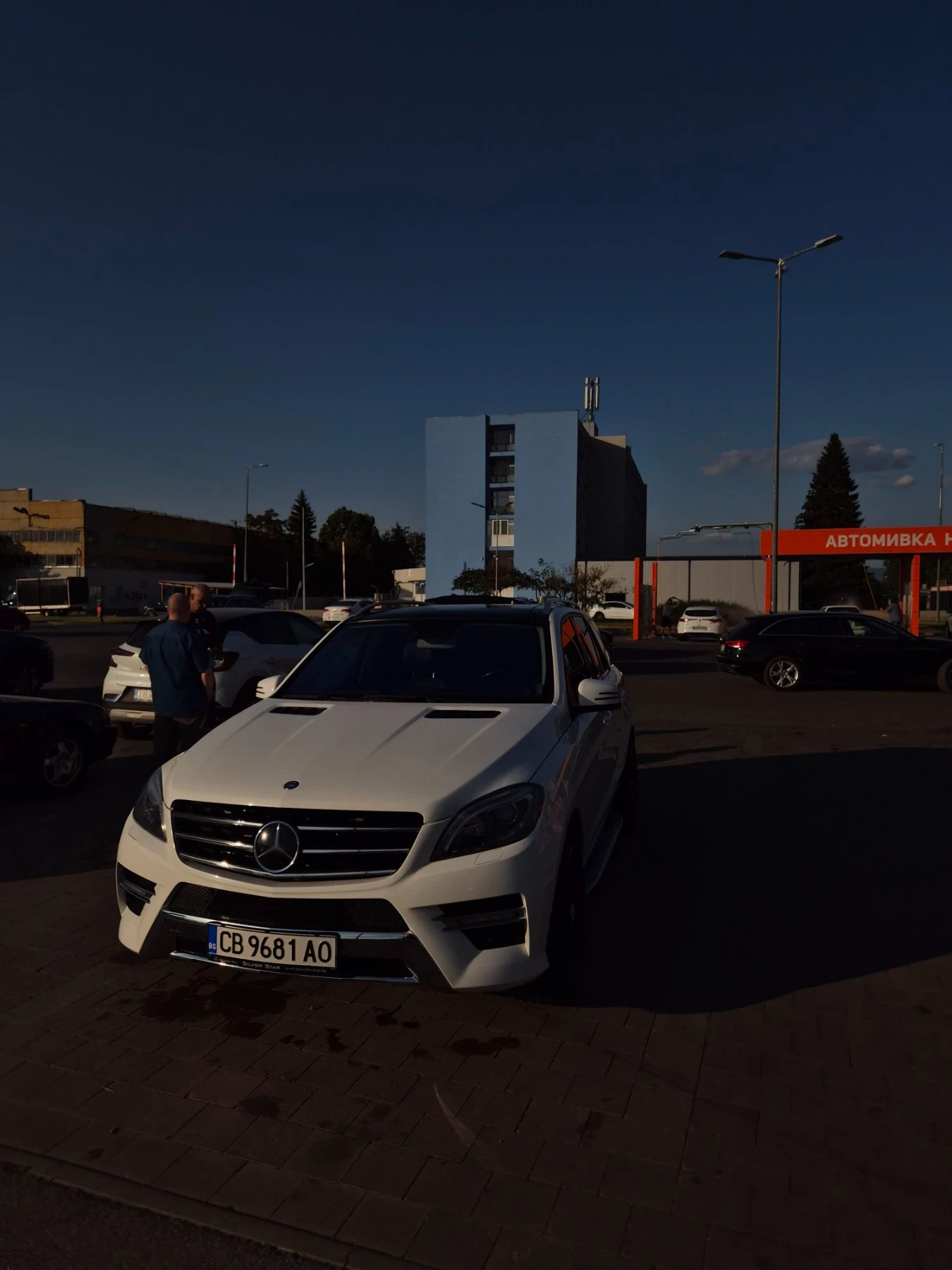 Mercedes-Benz ML 350, снимка 8 - Автомобили и джипове - 55930185