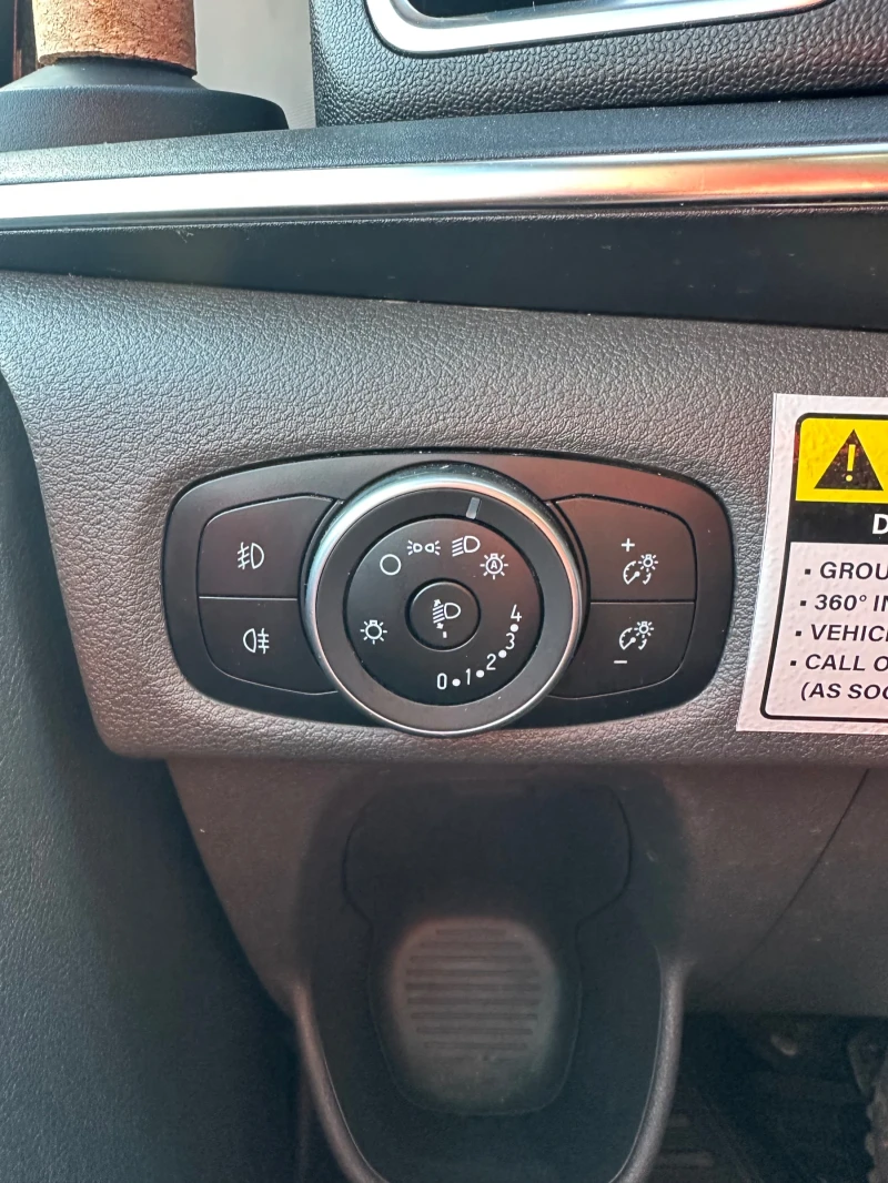 Ford Tourneo Custom Гаранция 8+ 1, снимка 12 - Бусове и автобуси - 53200505