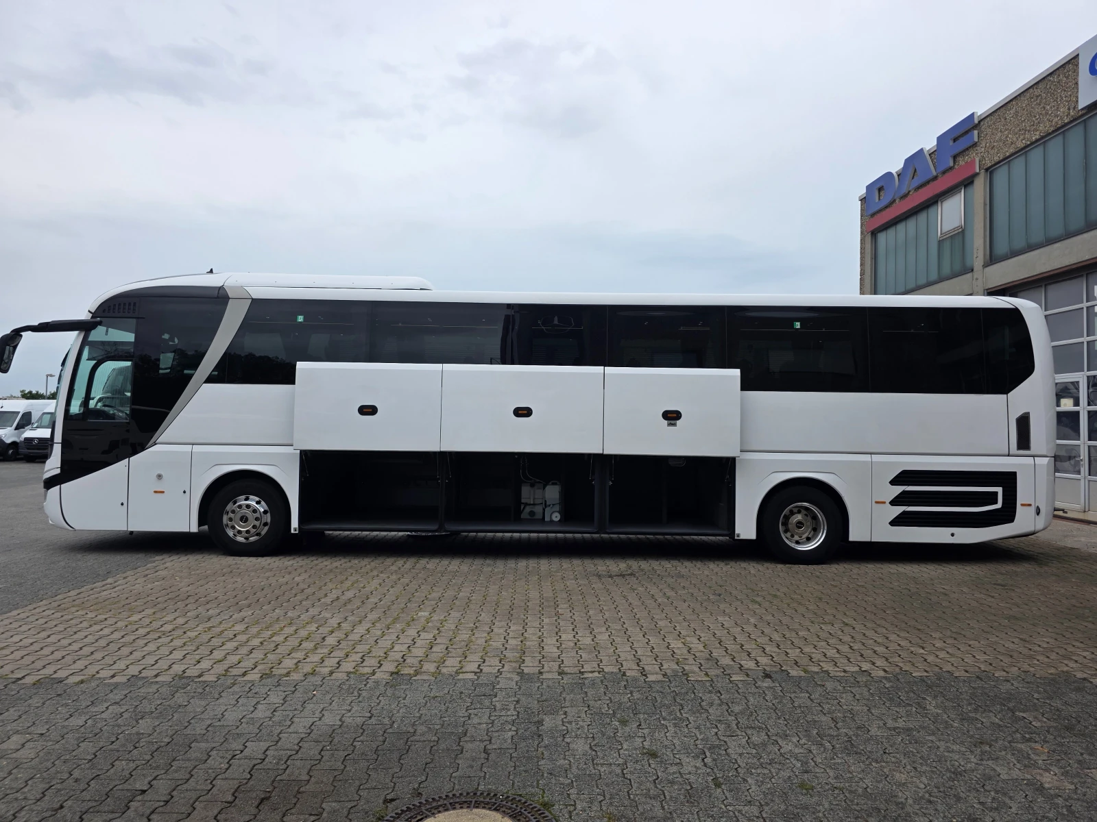 Man Lion S Classic Coach C 59+ 1+ 1, ������� 13, 09 � | 2 ���� | Mobile.bg � ����������� 9