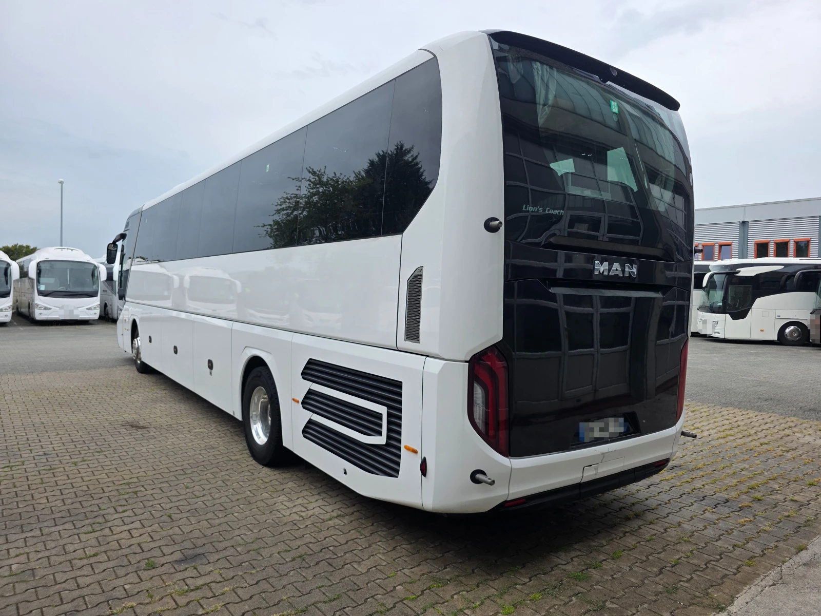 Man Lion S Classic Coach C 59+ 1+ 1, ������� 13, 09 � | 2 ���� | Mobile.bg � ����������� 4