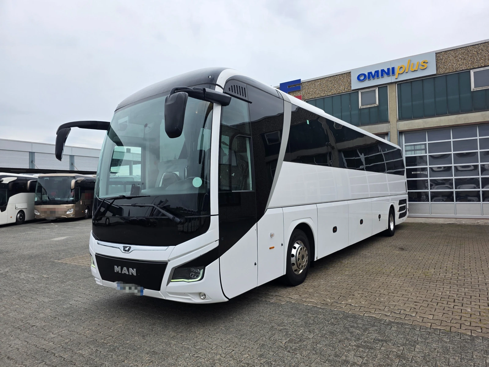 Man Lion S Classic Coach C 59+ 1+ 1, ������� 13, 09 � | 2 ���� | Mobile.bg � ����������� 3