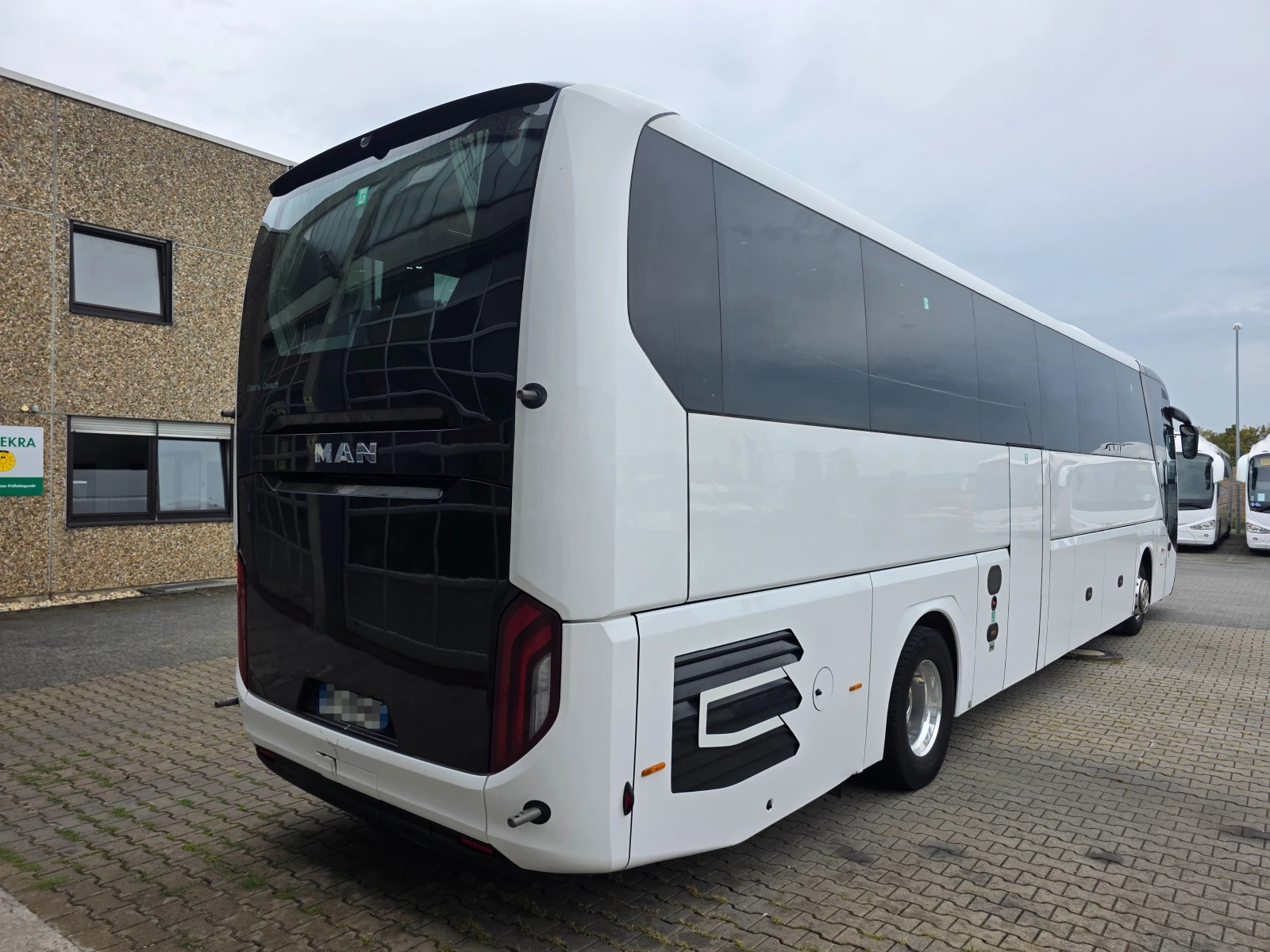 Man Lion S Classic Coach C 59+ 1+ 1, ������� 13, 09 � | 2 ���� | Mobile.bg � ����������� 6