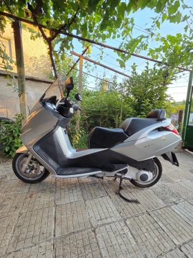 Peugeot Satelis 250, снимка 2