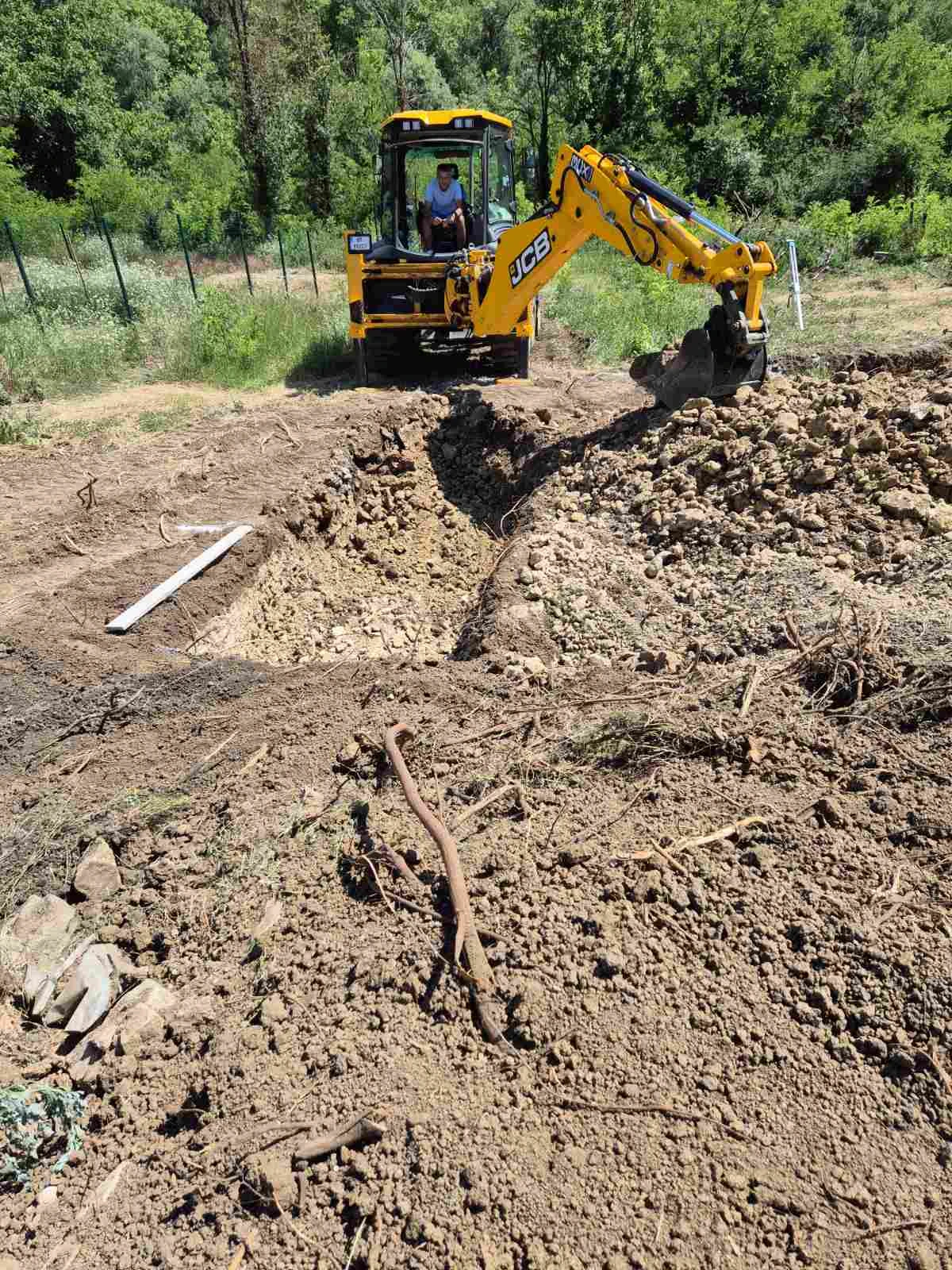 Багер JCB 3CX Plus, снимка 5 - Индустриална техника - 56434880