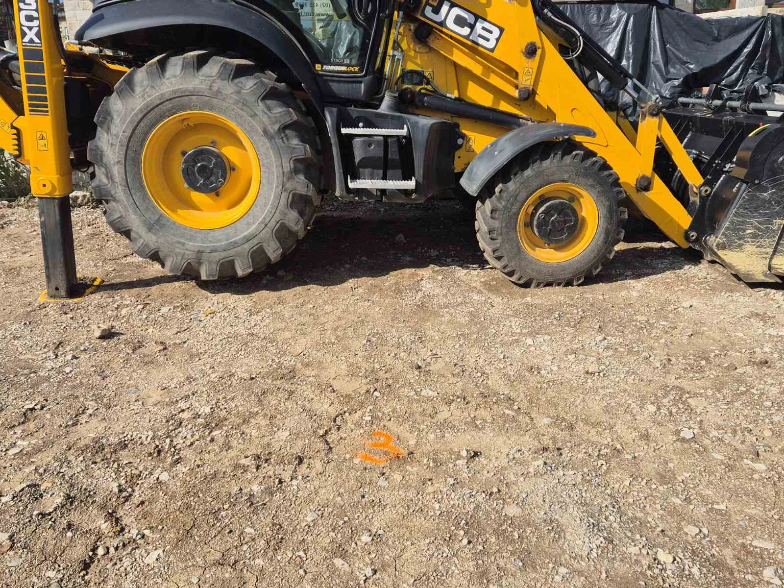 Багер JCB 3CX Plus, снимка 3 - Индустриална техника - 56434880