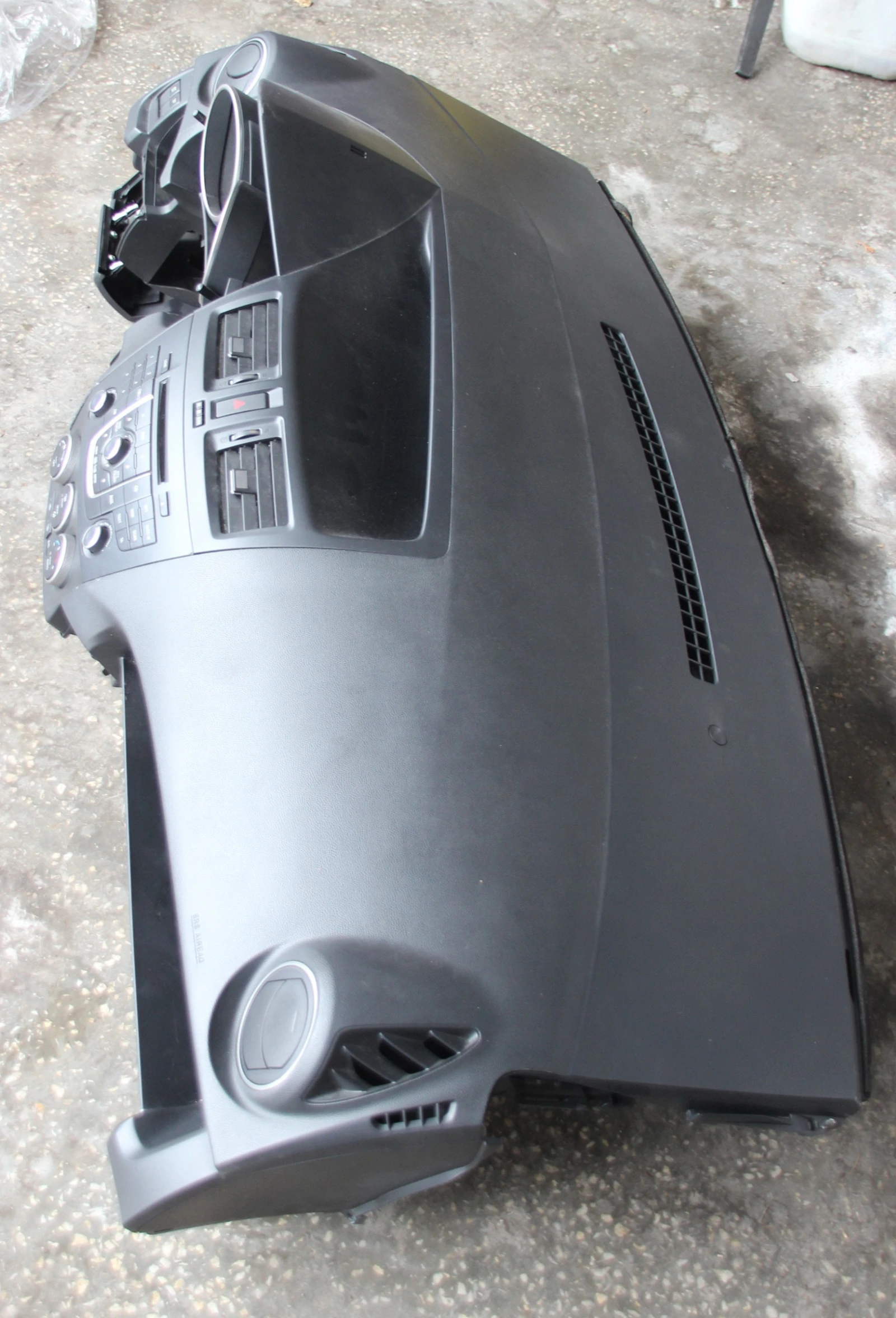      5   2010 .    | Mobile.bg   2