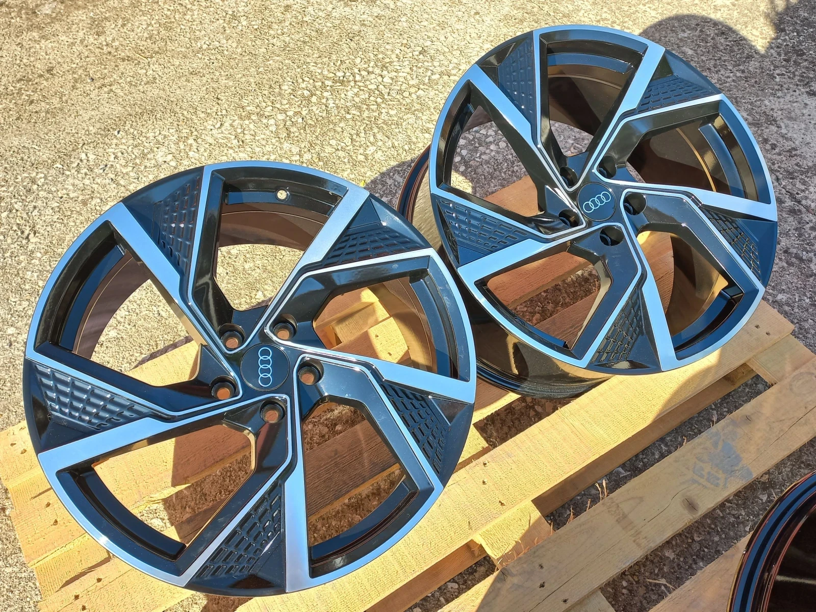   Audi | Mobile.bg   3