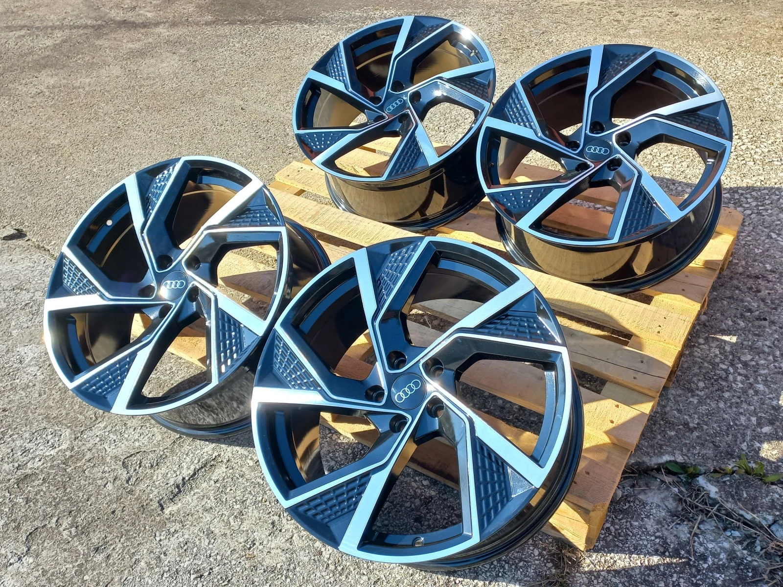   Audi | Mobile.bg   2