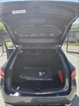 Toyota Corolla 1, 8 H E-Cvt Style 14000kм - 49000 лв. - 66141082 17
