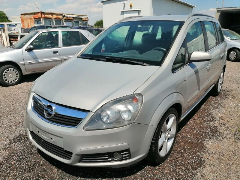 Opel Zafira 1.9CDTI 7м COSMO 120кс, снимка 1 - Автомобили и джипове - 46125074