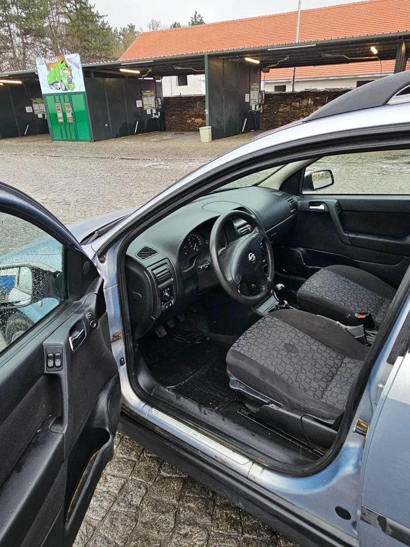 Opel Astra, снимка 5 - Автомобили и джипове - 48248899