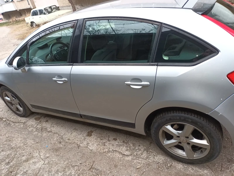 Citroen C4 1.6/120к.с. Евро4, снимка 4 - Автомобили и джипове - 48911794