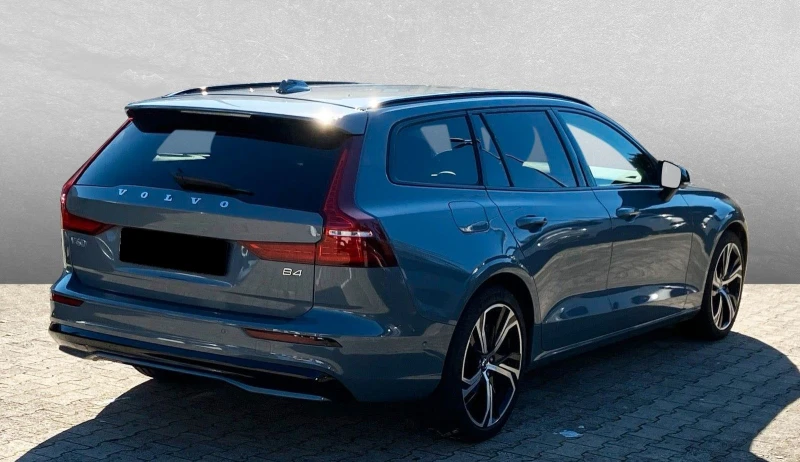 Volvo V60 B4 = Plus Dark= Гаранция, снимка 2 - Автомобили и джипове - 49126230