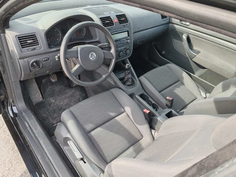 VW Golf 1.9, снимка 7 - Автомобили и джипове - 49598540