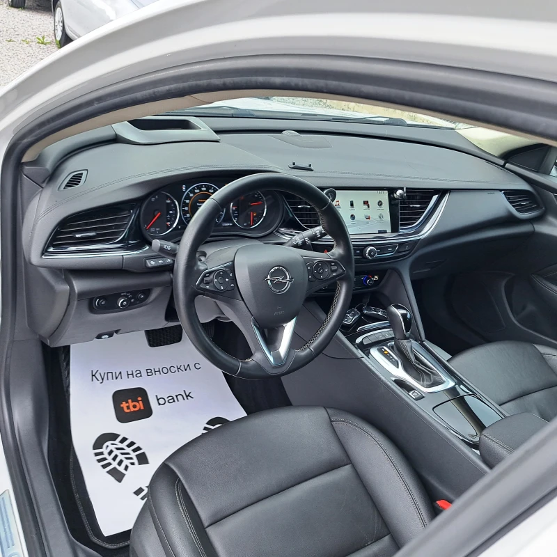Opel Insignia 1.6 SPORTS TOURER* AUTOMATIC* HEAD UP* KEYLESS* , снимка 9 - Автомобили и джипове - 49773037