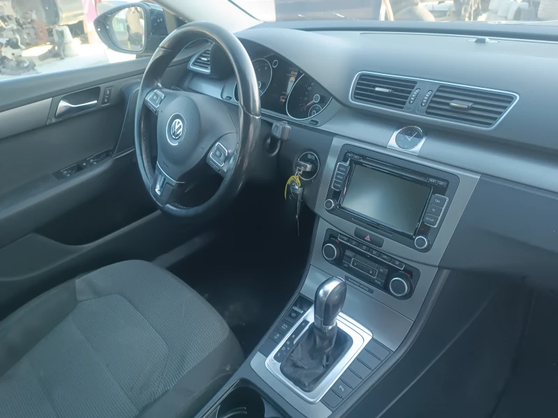 VW Passat 1, 4TSI и 2.0TDI, снимка 8 - Автомобили и джипове - 50501613