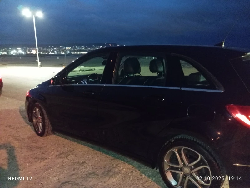 Mercedes-Benz B 180, снимка 2 - Автомобили и джипове - 51956024