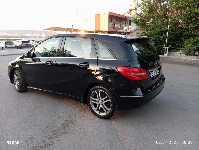 Mercedes-Benz B 180, снимка 7 - Автомобили и джипове - 51956024