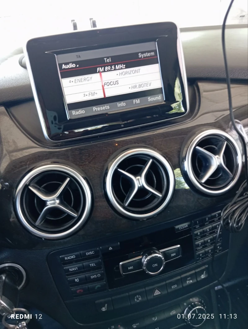 Mercedes-Benz B 180, снимка 10 - Автомобили и джипове - 51956024
