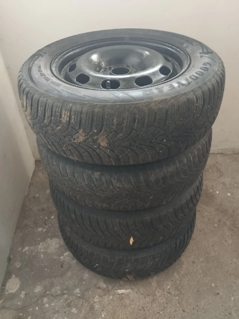 Seat Toledo, снимка 2 - Автомобили и джипове - 52556350