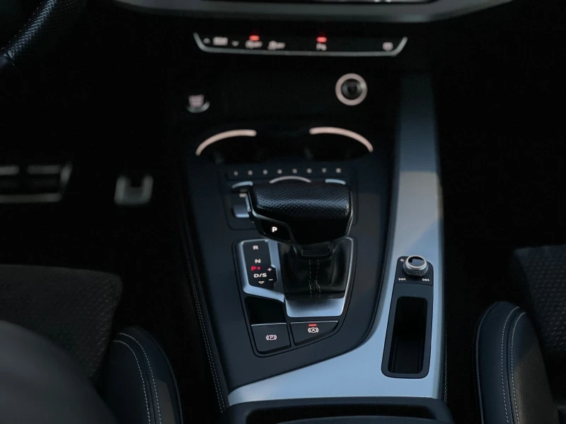 Audi A4 S-LINE / ПОДГРЕВ / VIRTUAL / DISTRONIC / ПАНОРАМА, снимка 15 - Автомобили и джипове - 52834638