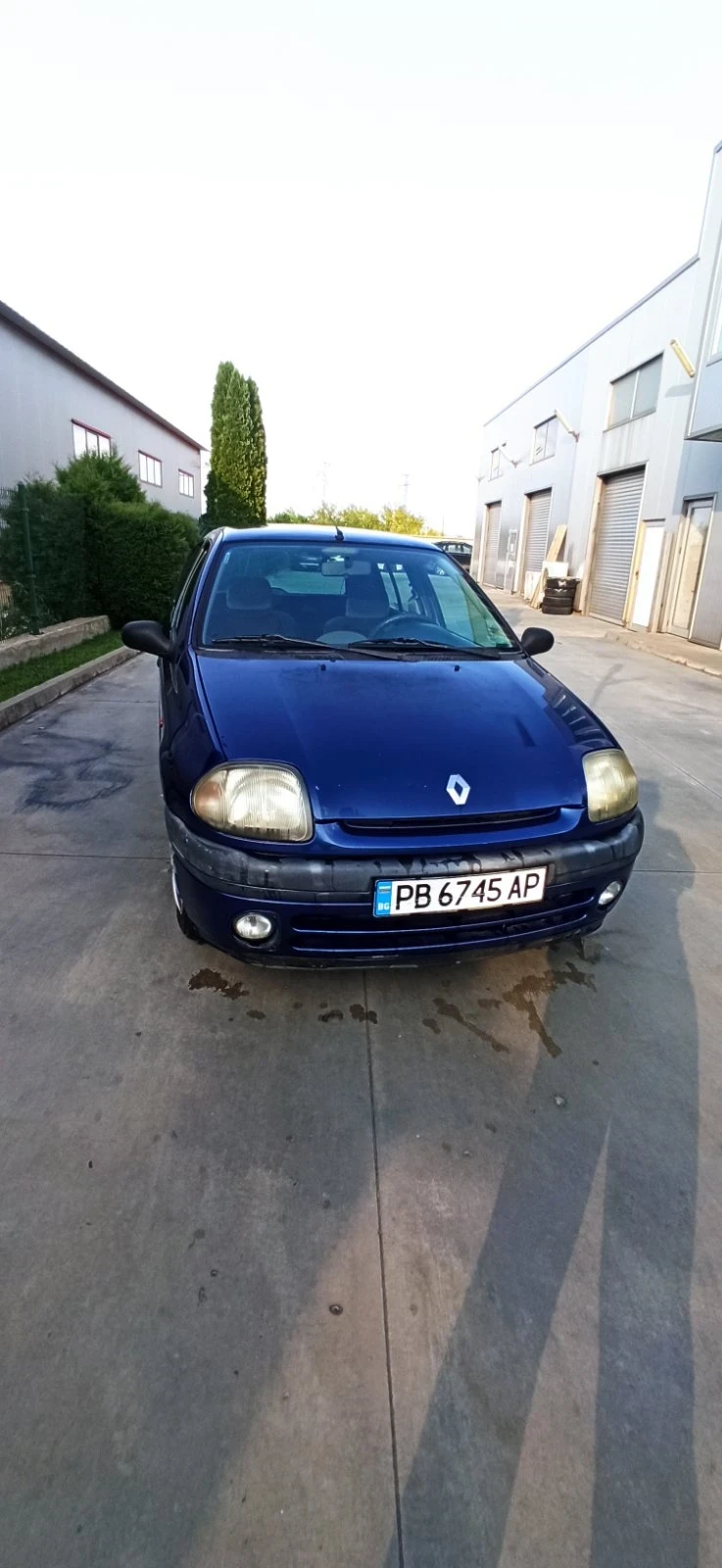 Renault Clio, снимка 4 - Автомобили и джипове - 49434566