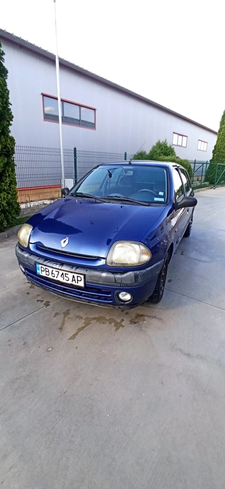 Renault Clio, снимка 1 - Автомобили и джипове - 49434566