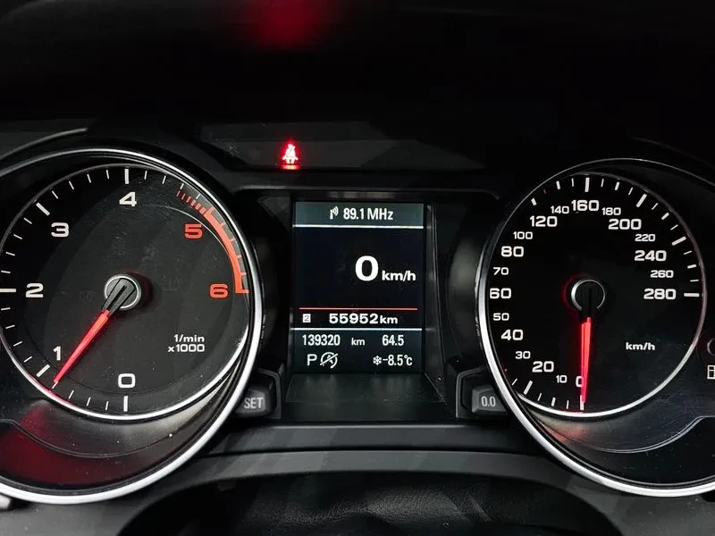 Audi A5 Quattro Sportback 8Ta, снимка 8 - Автомобили и джипове - 53894854