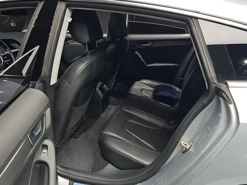 Audi A5 Quattro Sportback 8Ta, снимка 12 - Автомобили и джипове - 53894854