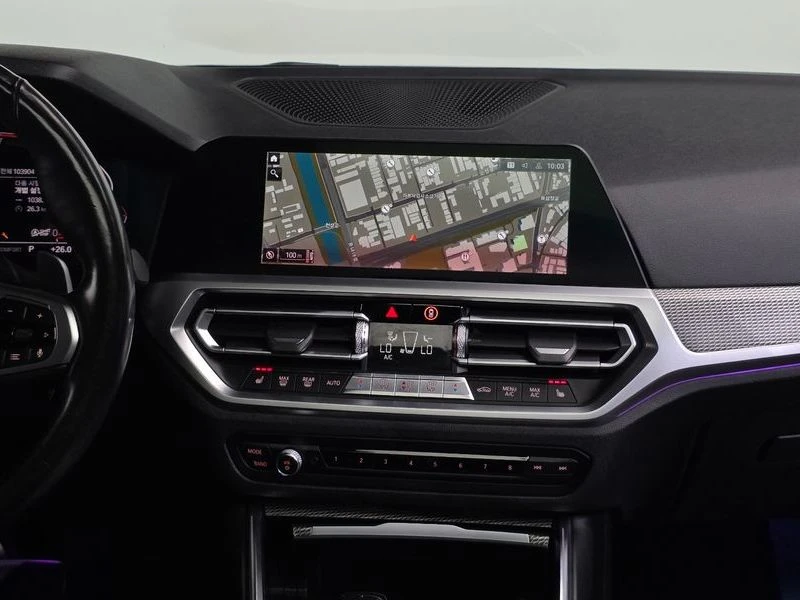 BMW 320 320i M Sport| 184к.с., снимка 12 - Автомобили и джипове - 56126086