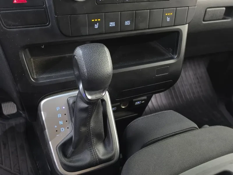 Hyundai Staria 11-SEATER* �������* DISTRONIC* ����������*  | Mobile.bg � ����������� 8