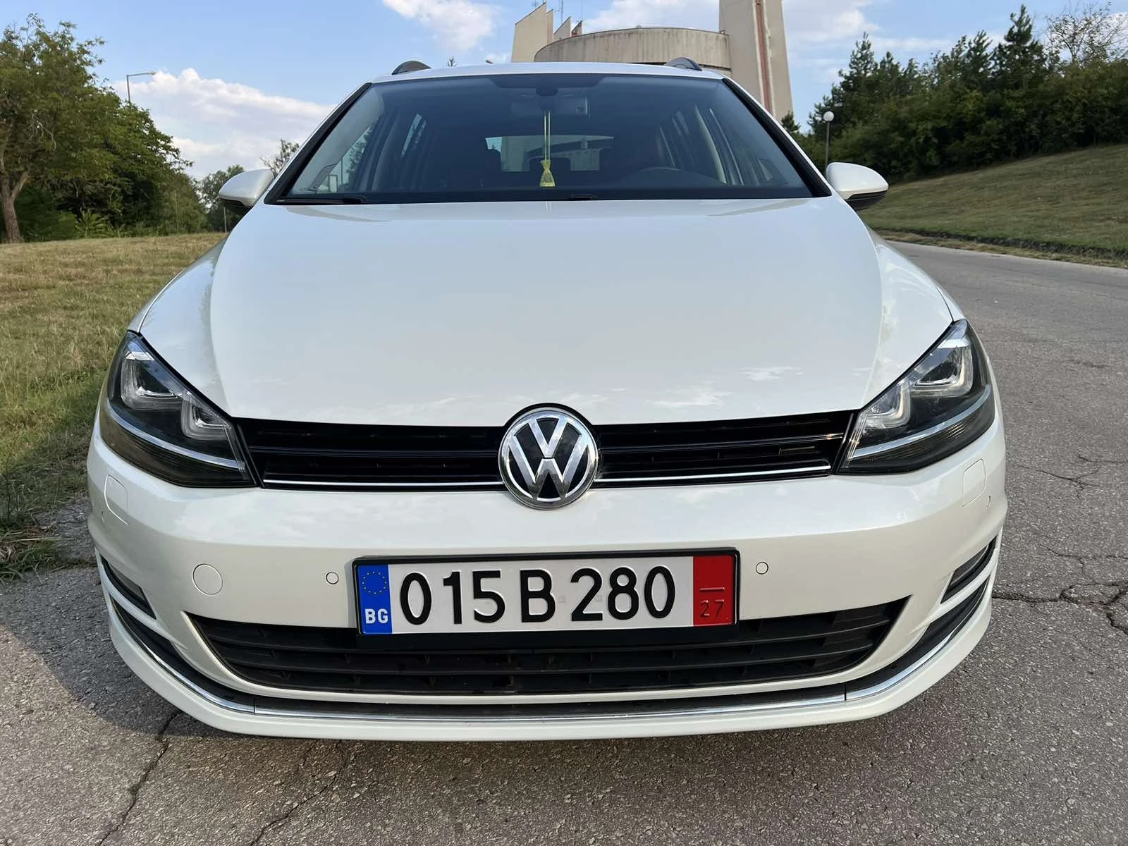 VW Golf 2.0 TDI 150кс.DSG LED Масаж Печка Подгрев DYNAUDIO, снимка 8 - Автомобили и джипове - 56019955