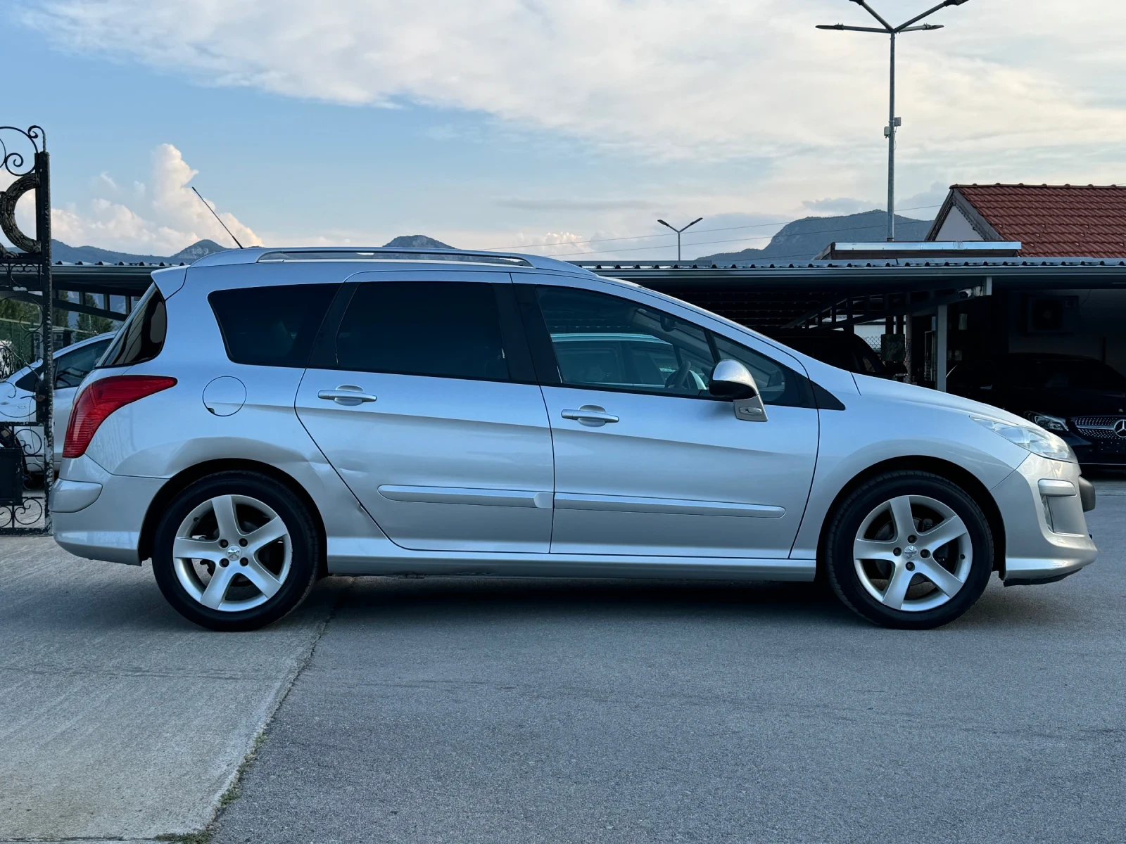 Peugeot 308 1.6HDI ИТАЛИЯ ПАНОРАМА - изображение 4