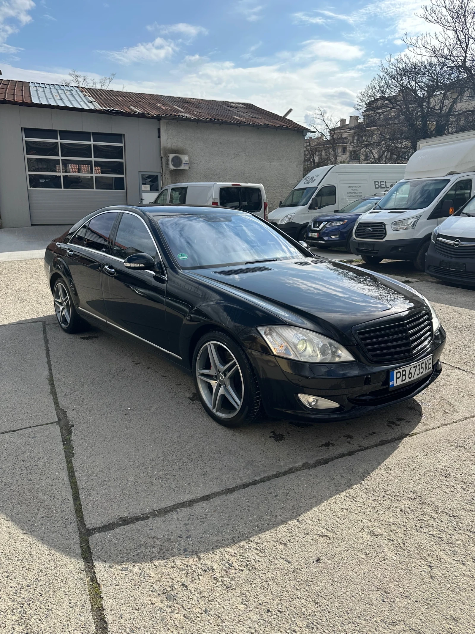 Mercedes-Benz S 550  - изображение 2