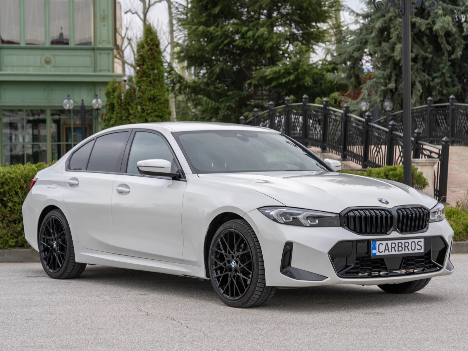 BMW 320 d xDrive M-Sport Facelift Mild-Hybrid  | Mobile.bg   1