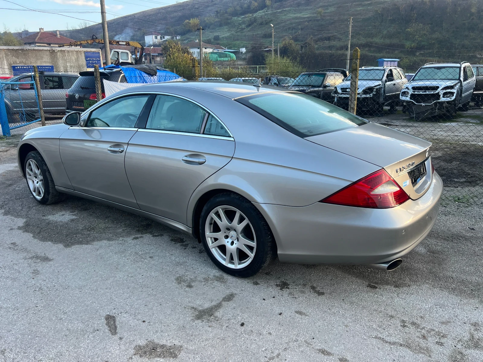 Mercedes-Benz CLS 350 - изображение 8