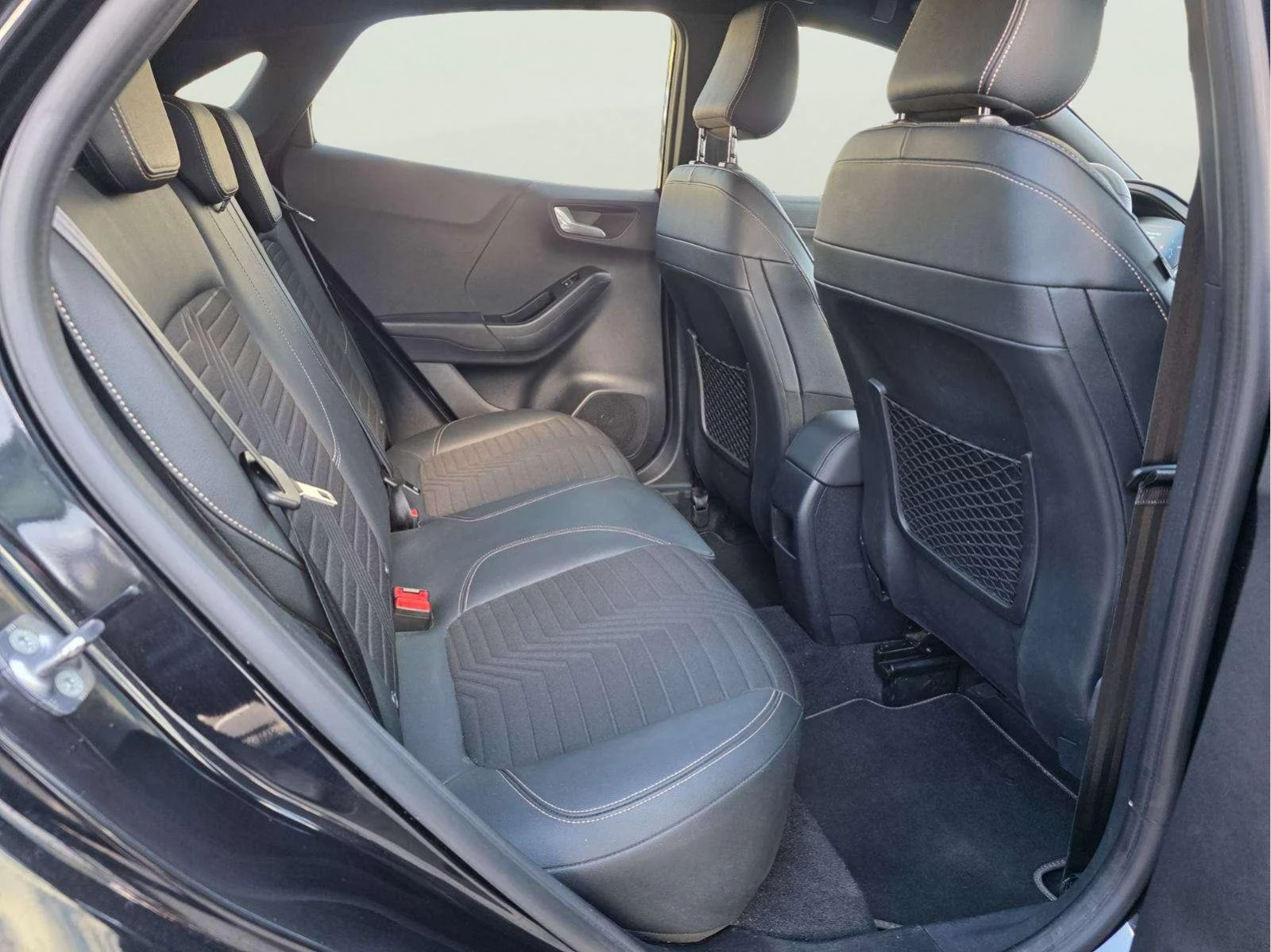 Ford Puma 1.0 EcoBoost - изображение 10