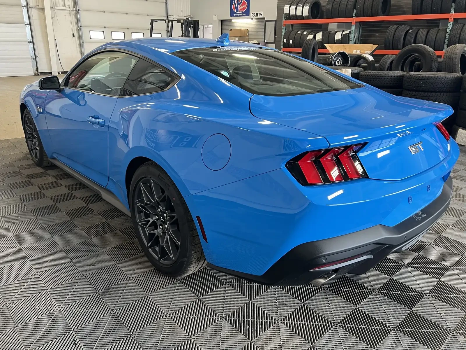 Ford Mustang GT PREMIUM-GT PERFORMANCE-B&O-Нова-Гаранция, снимка 4 - Автомобили и джипове - 53881138