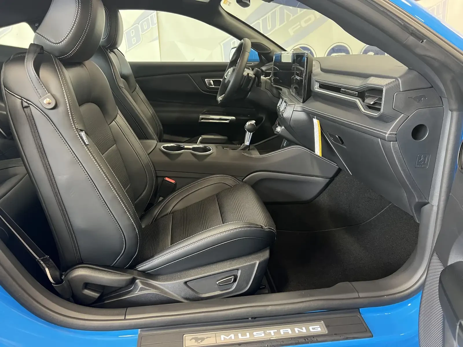 Ford Mustang GT PREMIUM-GT PERFORMANCE-B&O-Нова-Гаранция, снимка 16 - Автомобили и джипове - 53881138