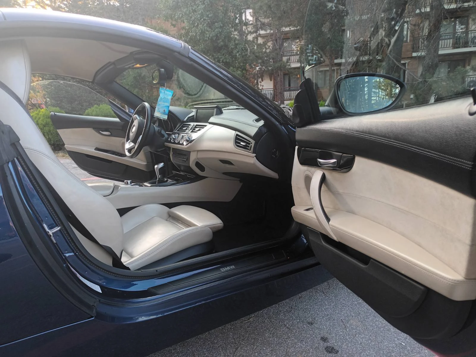 BMW Z4 E89 sDrive23i, снимка 10 - Автомобили и джипове - 54006899