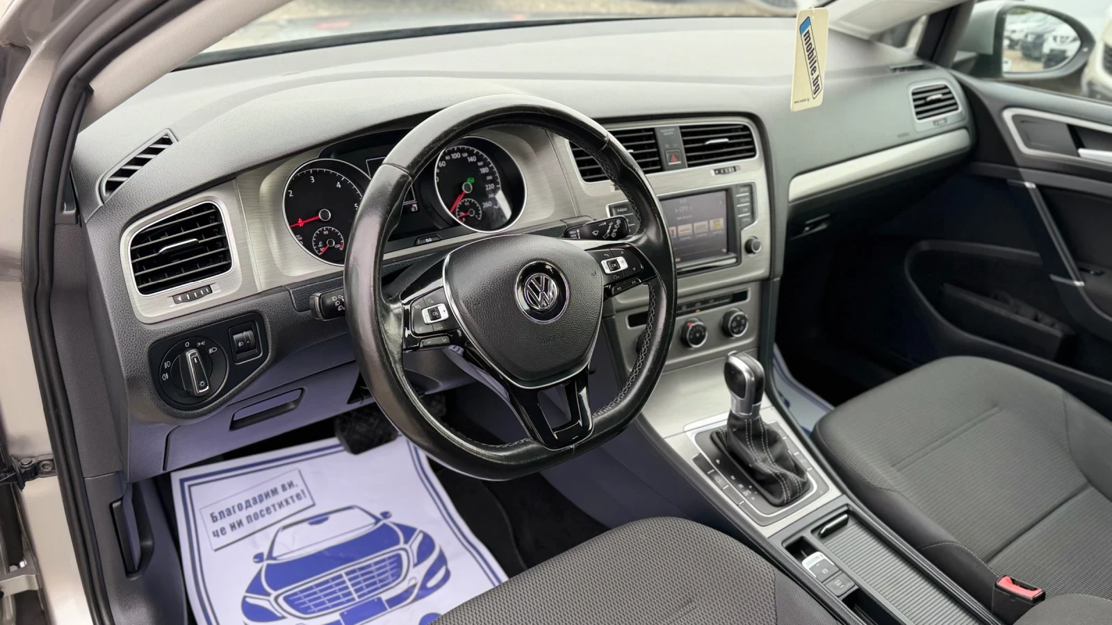 VW Golf 1.6 TDI * АВТОМАТ* , снимка 9 - Автомобили и джипове - 54609760
