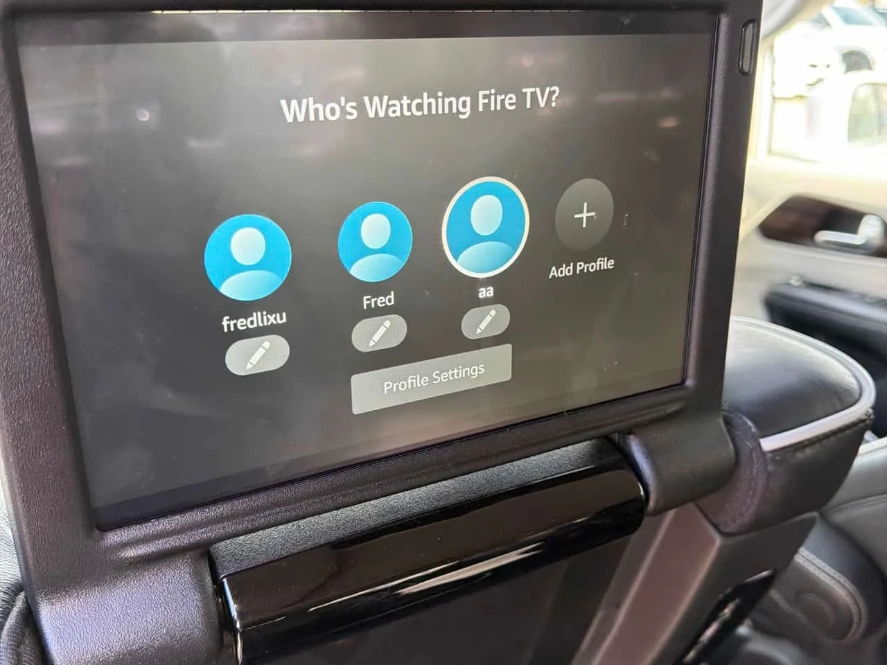 Chrysler Pacifica * Limited * CARFAX * 2 ����� * KEYLESS * ������� | Mobile.bg � ����������� 14